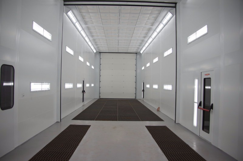 Europa-cabines-de-peinture-pour-poids-lourds-7